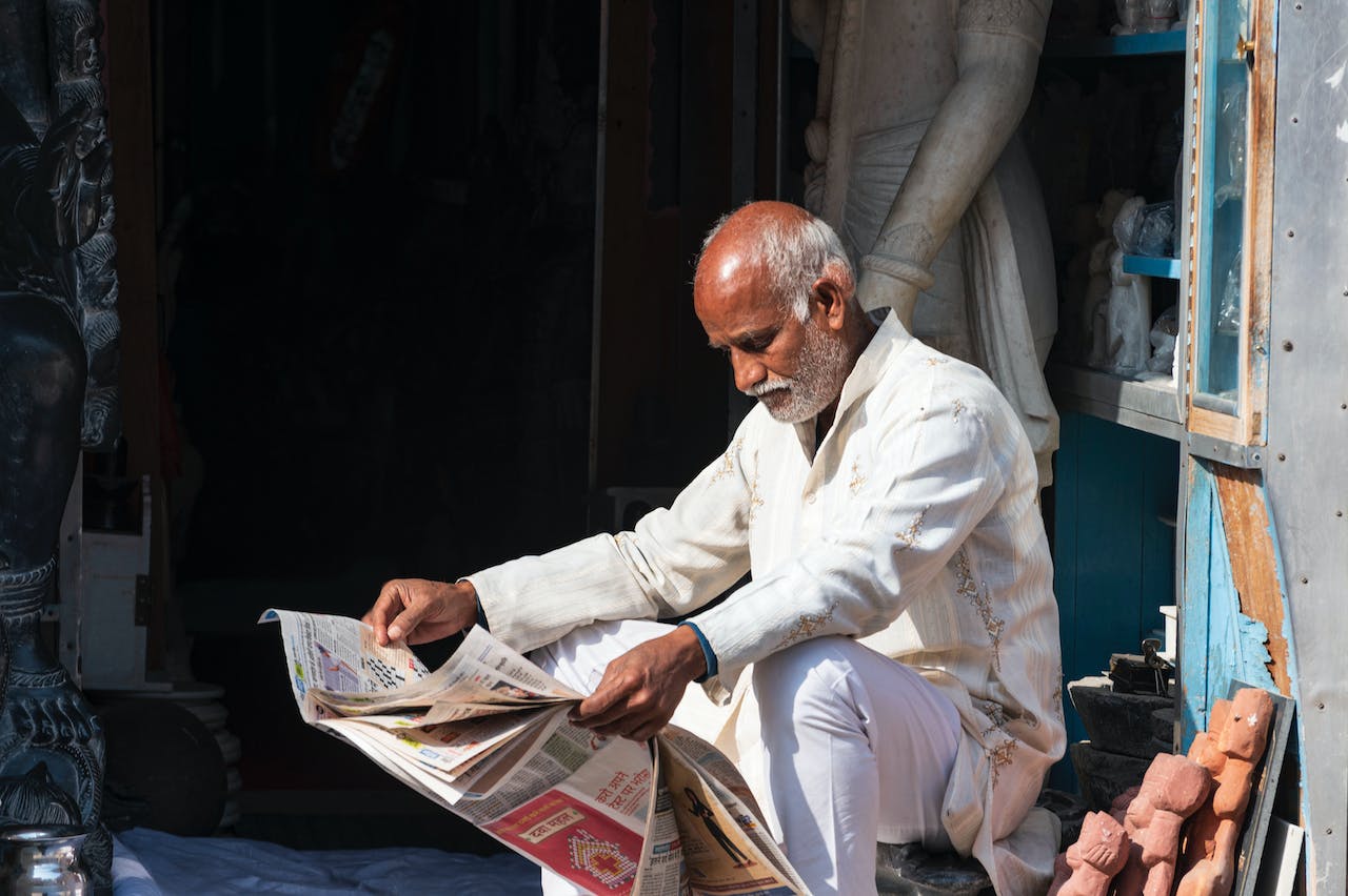 स्थानीय भारतीय समाचार पत्र क्यों अलार्म बजा रहे हैं?