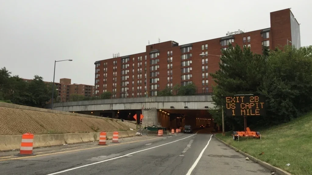 9月28日起长期封一条车道！DC 9th Street Tunnel南向通行安排将变